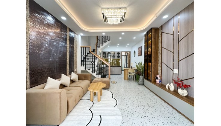 Bán Nhà HXH Hoàng Hoa Thám, 2 Tầng 3PN, Nhà Mới Ở Ngay Nhỉnh 6 Tỉ